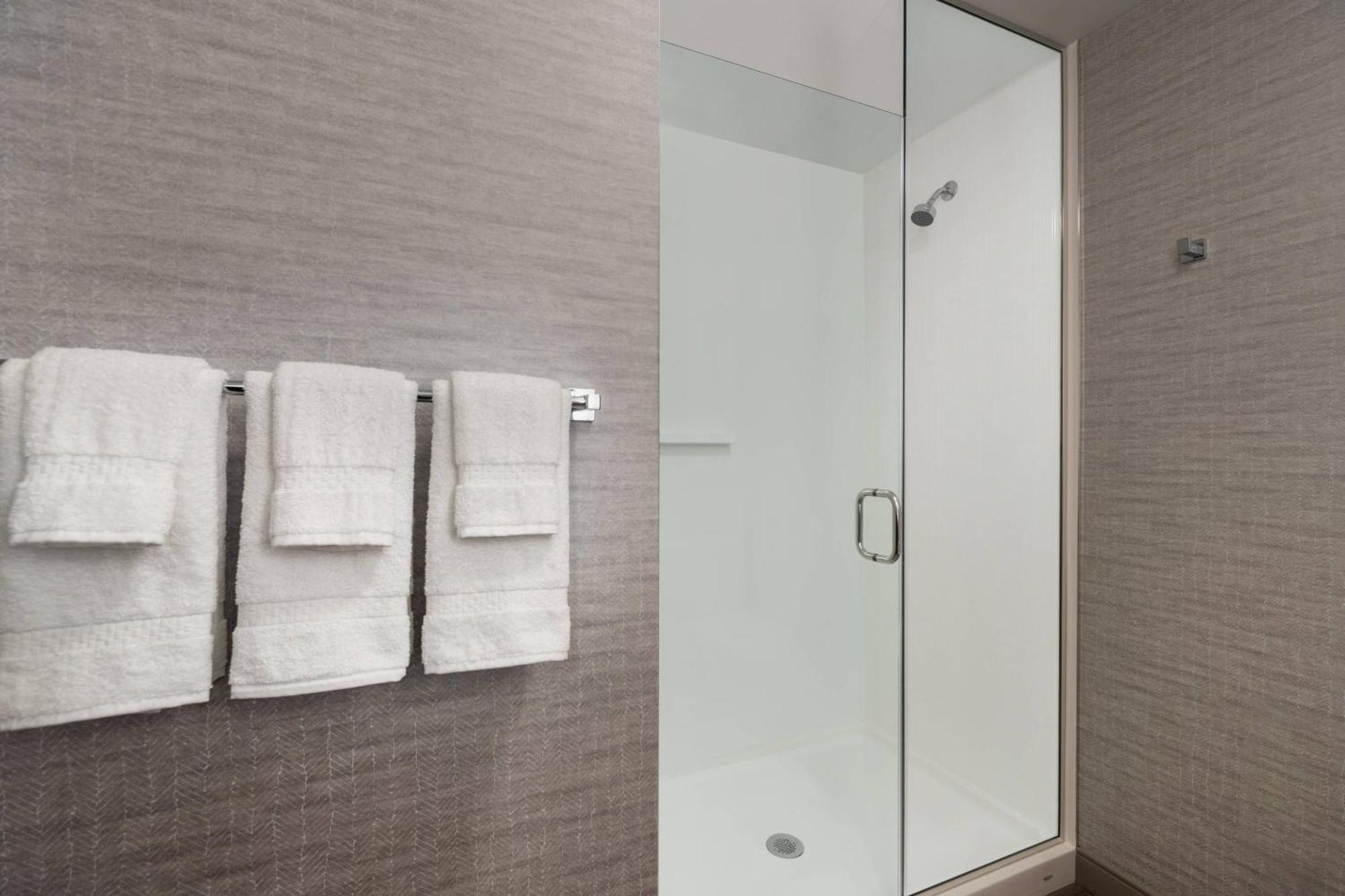 Fairfield Inn & Suites By Marriott Boston Волтгем Екстер'єр фото