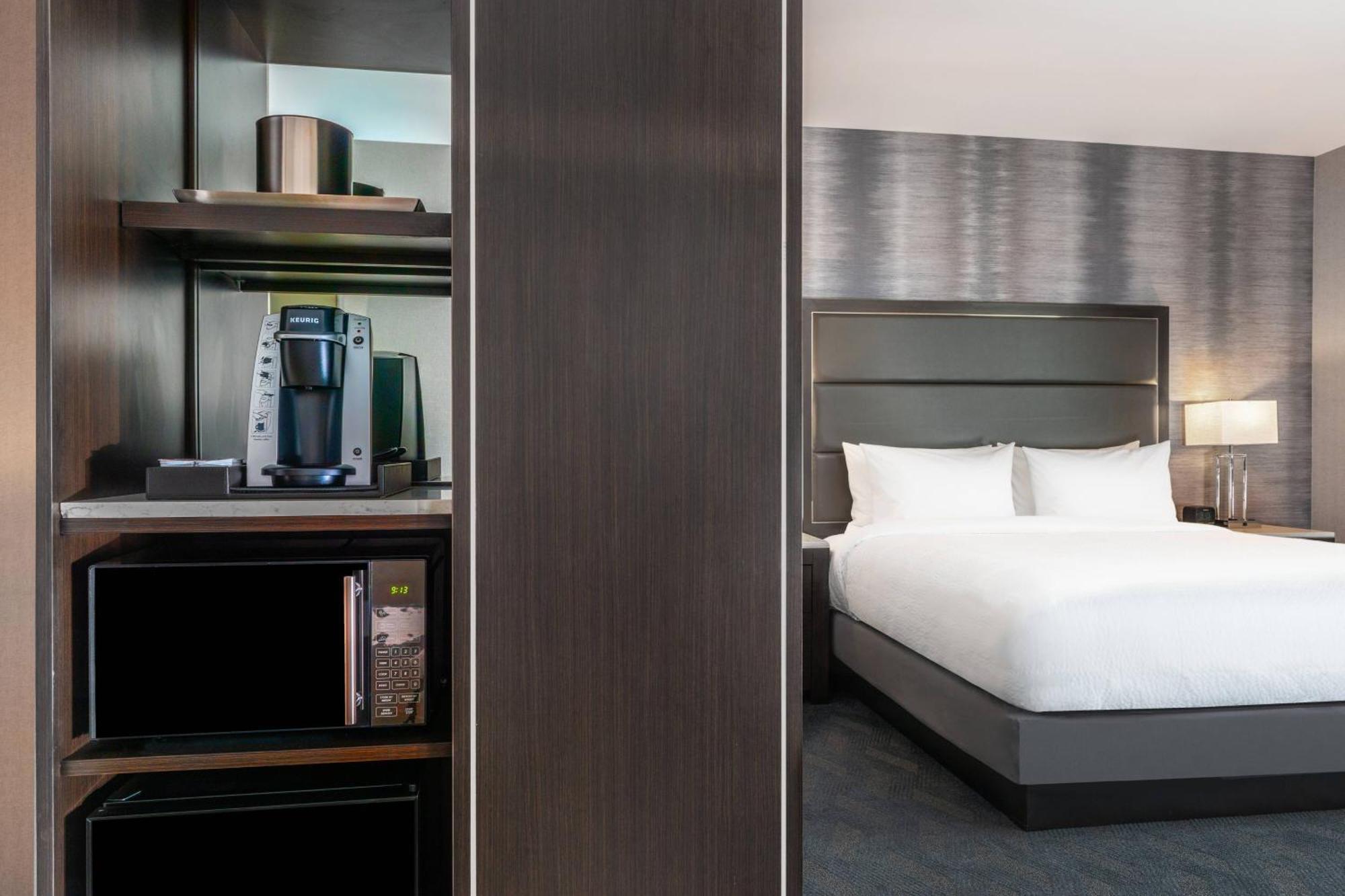 Fairfield Inn & Suites By Marriott Boston Волтгем Екстер'єр фото